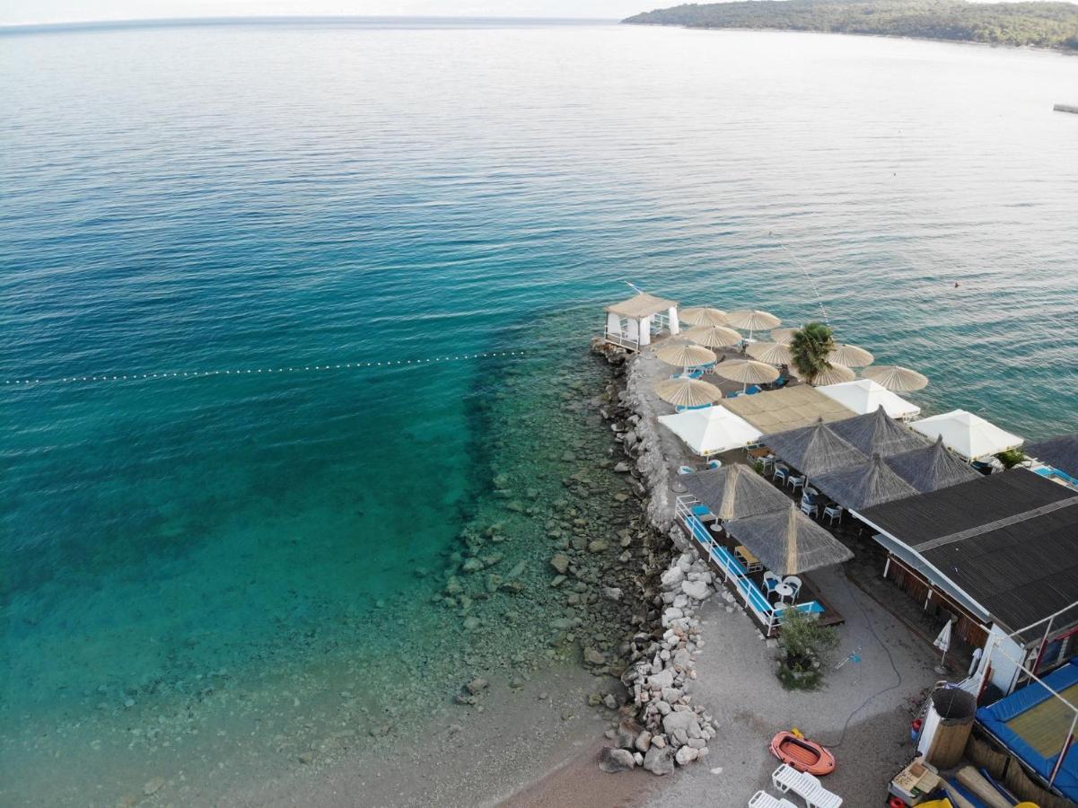 Apartments By The Sea Njivice, Krk - 5296 Ngoại thất bức ảnh