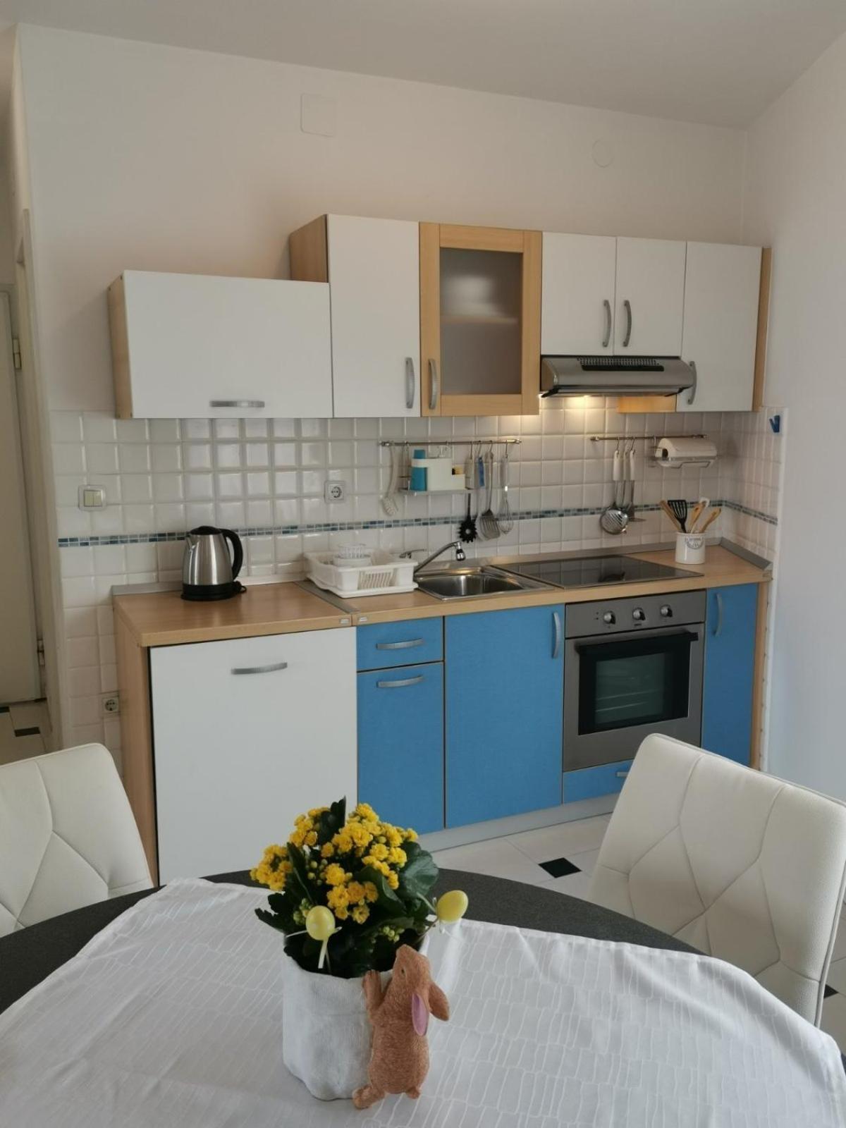 Apartments By The Sea Njivice, Krk - 5296 Ngoại thất bức ảnh